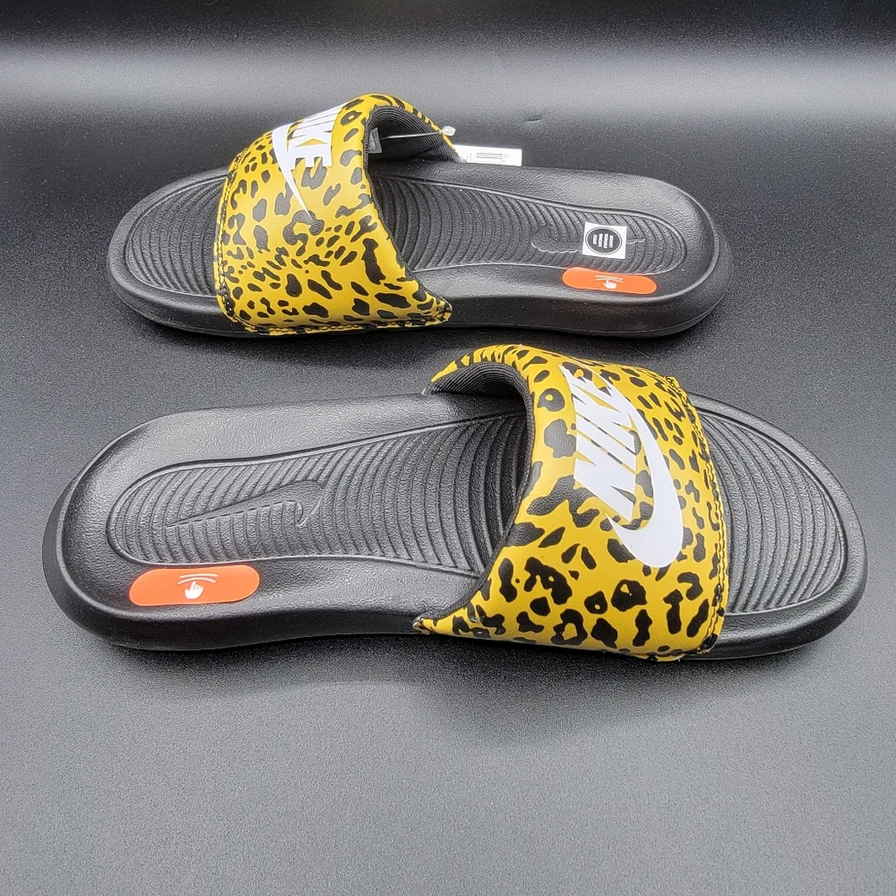Nike Victori One Leopard Print Women's Slides Sz 8 Black CN9676 700 Comfort New